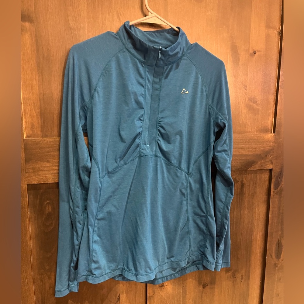 Paradox half zip athletic wear